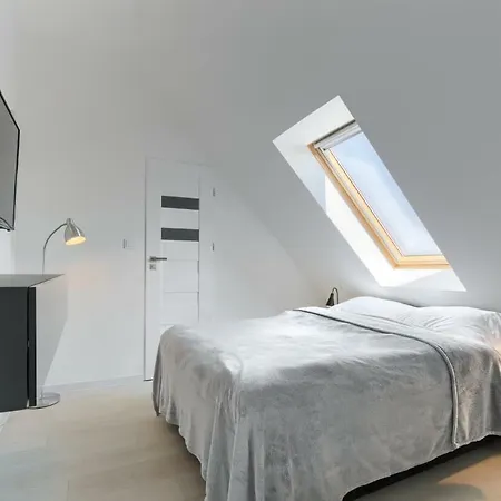 444 No.1 Apartment
